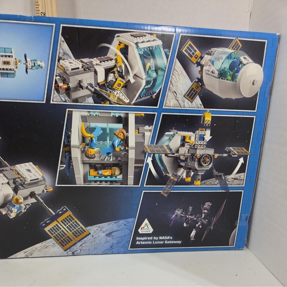 Lego Building-sets-blocks - Picture 6 of 8